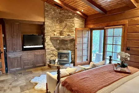 031dff98b66a42f3ab98d0aee575229a LargeOriginal.jpg