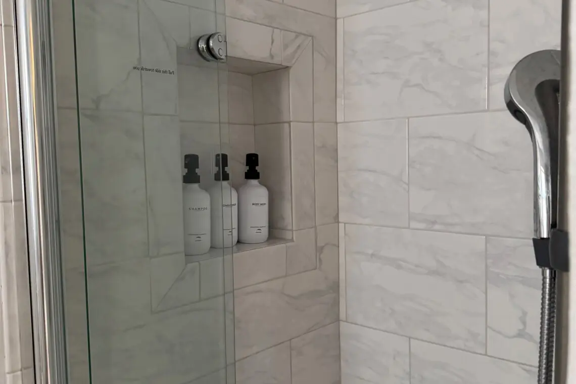 51572dac61b24b2f9b67c6a23d12c4d1 LargeOriginal.jpg