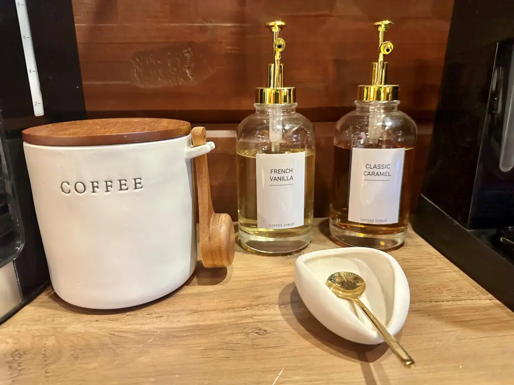 6f7a1aac05ad435e894f7082a05dab23 LargeOriginal.jpg