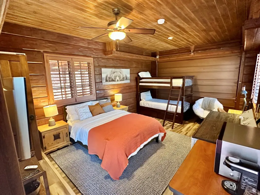 a1f9503a43394377bd8bef6bd5d93548 LargeOriginal.jpg