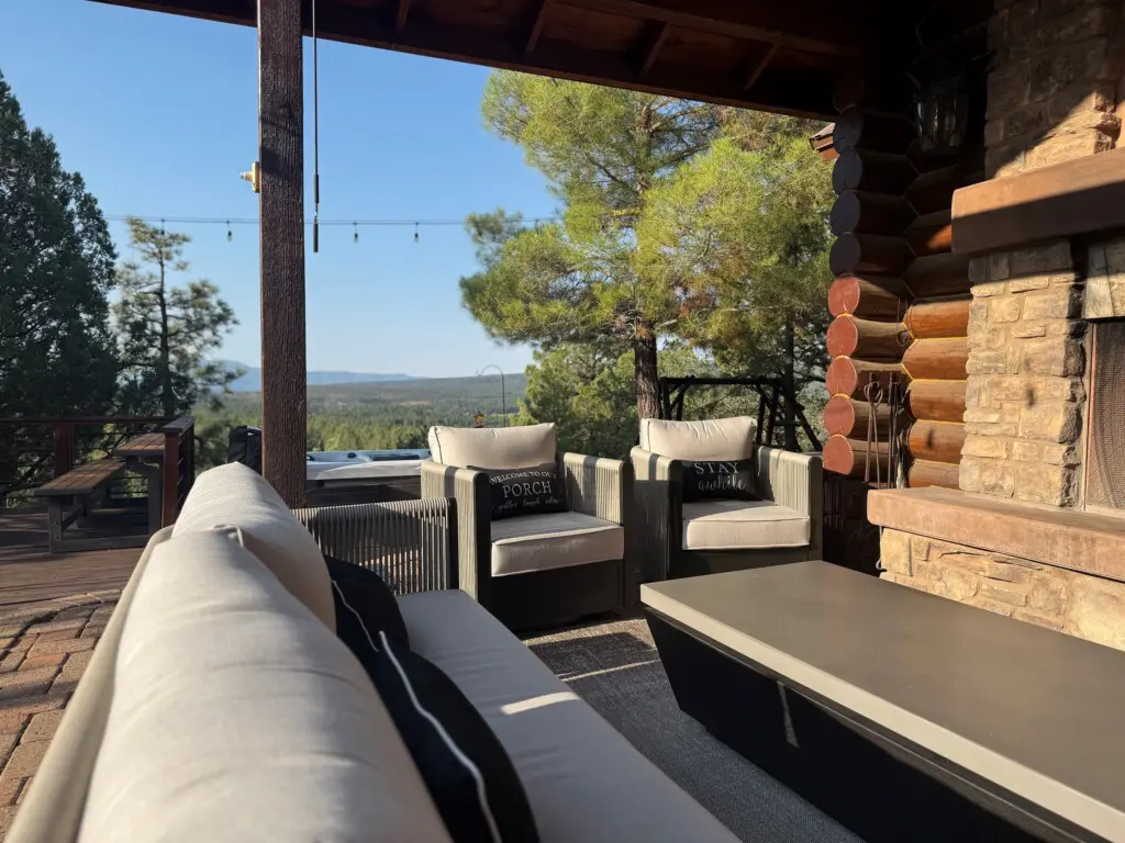 a725531ef4e04ba89c854404059a69bf LargeOriginal.jpg