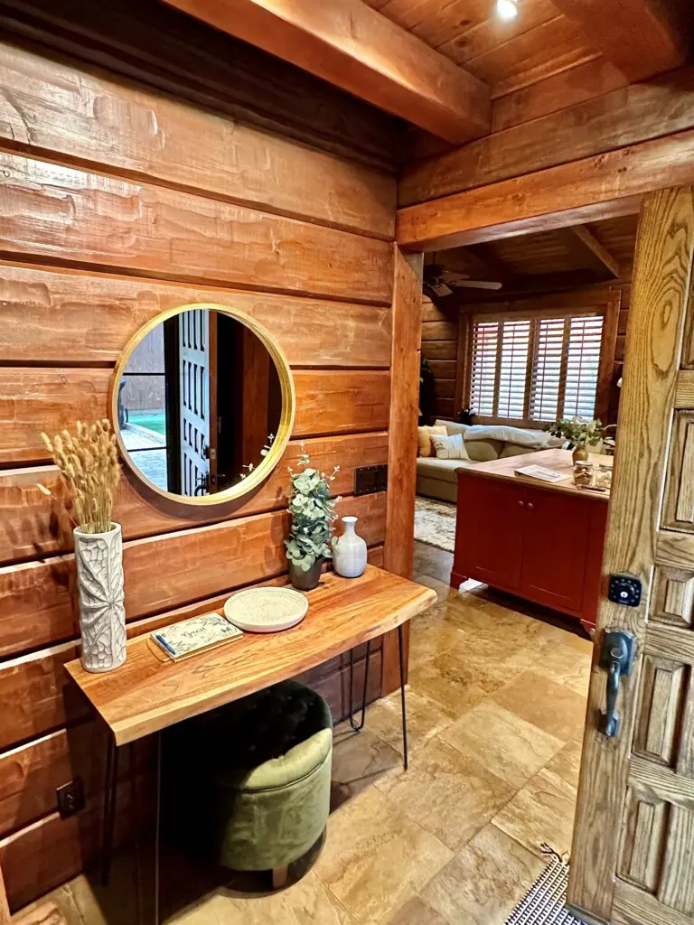 d665ec4a6e034b0d9f47a6a8658e3b80 LargeOriginal.jpg