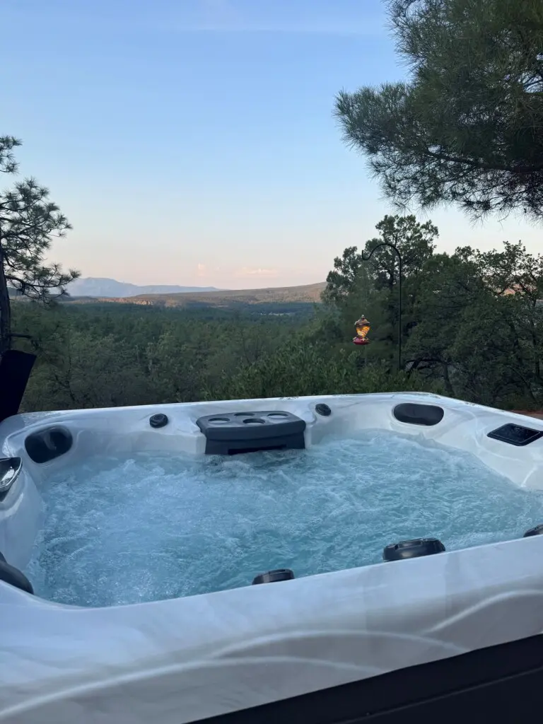 e7af2ee5a66e4a92b2e2161f68adc7f9 LargeOriginal.jpg